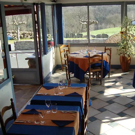 Pikassaria Otel