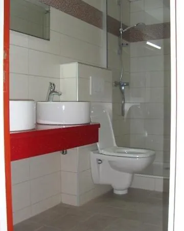 Otel Pikassaria