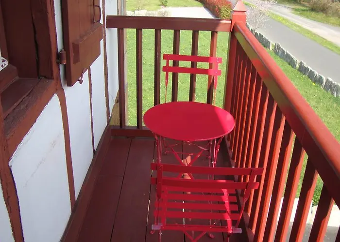 Hotel Pikassaria Sare